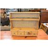 Image 1 : SMALL WICKER BACK SHELF