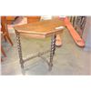 Image 2 : BARLEY TWIST SIDETABLE