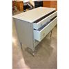 Image 3 : PAINTED 3 DRAWER DRESSER