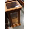 Image 3 : SOLID OAK BUHLER FURNITURE SQUARE GLASS DISPLAY PEDESTLE