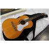 Image 1 : SATURN ACOUSTIC GUITAR