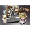 Image 1 : BOX OF MAGIC THE GATHERING CARDS