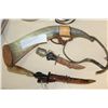Image 1 : POWDER HORN AND TWO BONE HANDLED KNIVES