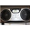 Image 2 : MAGNAVOX STEREO AND RCA BOOMBOX