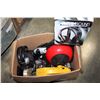 Image 1 : BOX OF VARIOUS ELECTRONICS