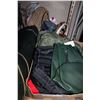 Image 1 : BOX OF PURSES AND BOX OF CHRISTMAS DECOR