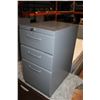 Image 1 : GREY METAL 3 DRAWER FILING CABINET WITH KEY