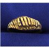 Image 1 : Vintage Dome Style Ring in 14k Gold