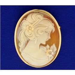 Vintage Cameo Pin