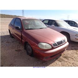 2001 - DAEWOO LANOS / SALVAGE TITLE