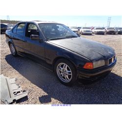 1993 - BMW 3-SERIES//SALVAGE TITLE