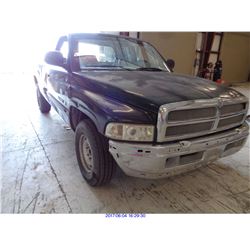 2001 - DODGE RAM1500//SALVAGE TITLE