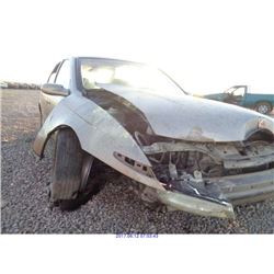 2002 - SATURN LS//SALVAGE TITLE