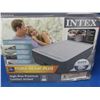 Image 1 : New Intex 22" queen durabeam mattress
