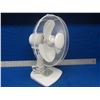 Image 1 : New 3 speed ocillating fan