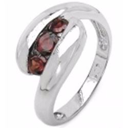 STERLING SILVER GARNET RING
