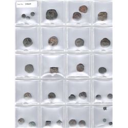 CEYLON: LOT of 30 bronze coins, VG-F