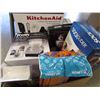 Image 1 : SPICE RACK/KITCHENAID TOOL & GADGET SET/SOCK SLIDER/WINE OPENER/STRAWS/AUTOMATIC MILK FROTH