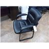 Image 1 : 2 BLACK CHAIRS