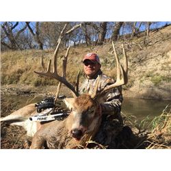 *Kansas – 4 Day Rifle or 5 Day Archery Whitetail Deer Hunt for One Hunter