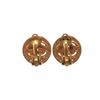 Image 4 : Chanel Gold Cut Out CC Logo Disc Clip On Earrings