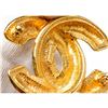 Image 4 : Chanel Gold Quilted CC Logo Brooch