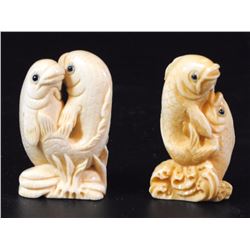 Lot of 2 ivory netsuke, couples of fish