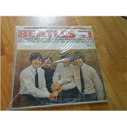 VINYL RECORD - BEATLES - BEATLES VI - ST2358 - CAPITOL RECORDS