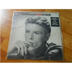 VINYL RECORD - DAVID BOWIE - CHANGESONEBOWIE - CPL 1 - 1732-B