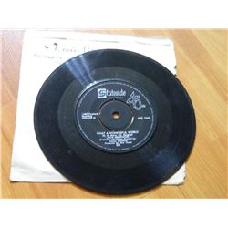 VINYL RECORD - 45 - CABARET / WHAT A WONDERFUL WORLD - HSS 1249 - STATESIDE
