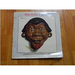 VINYL RECORD - PINK FLOYD - RELICS - SN 16234 - condition - crap