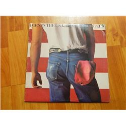 VINYL RECORD - BRUCE SPRINGSTEEN - BORN IN THE USA - AL 38653- condition - fair