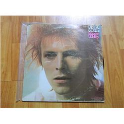 VINYL RECORD - DAVID BOWIE - SPACE ODDITY - PBRS 4502- condition - fair