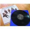 Image 2 : VINYL RECORD - AUTOGRAPH - LOUD & CLEAR - 5796-1-R- condition - NEAR MINT