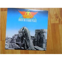 VINYL RECORD - AEROSMITH - ROCK IN A HARD PLACE - AL 38061 - condition - NEAR MINT