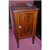 Image 1 : An Edwardian mahogany bedside cupboard, the square top with three quarter gallery above an inlaid d.