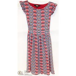 SIZE LARGE CHIFFON CAP SLEEVE PRINT DRESS WITH