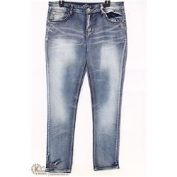 SWEET LOOK PREMIUM SIZE 15 STRAIGHT LEG MID RISE