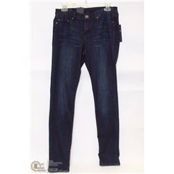 WILLIAM RAST SIZE 29 FULL BLUE STRAIGHT CUT JEANS.