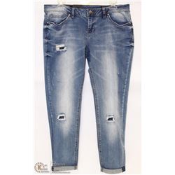 WILLIAM RAST JEANS WAIST SIZE 28 BOYFRIEND CUT,  RIP 