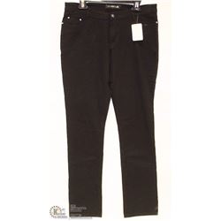 EZ IMPORTS UNKNOWN SIZE BLACK SLIM FIT LOW RISE