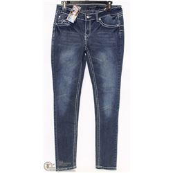 CROCKER BRAND JEANS SIZE 15 SKINNY FIT WHITE