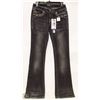 Image 1 : CIELO SIZE 5 BOOT CUT LOW RISE BLACK & WHITE