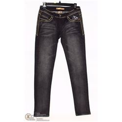 CIELO SIZE 5 SKINNY BLACK DISTRESSED YELLOW PIPING