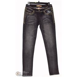 CIELO SIZE 5 SKINNY BLACK DISTRESSED YELLOW PIPING