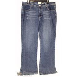 Y JEANS PLUS SIZE 20 BOOT CUT MEDIUM RISE