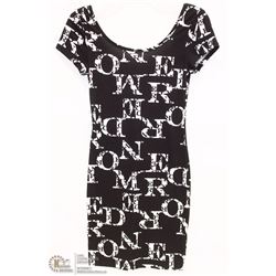 SIZE LARGE MID LENGTH T SHIRT DRESS