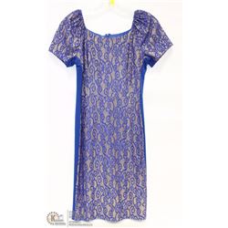 SIZE 2XL FORM FITTING OFF SHOLDER BLUE SHIMMER