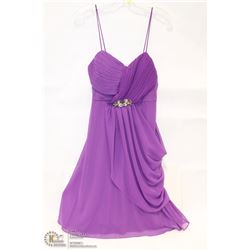 SIZE MEDIUM SPAGETTI STRAP, EMPIRE WAIST, ROUCHE