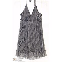 SIZE 3XL CHIFFON BLACK AND WHITE BEACH STYLE